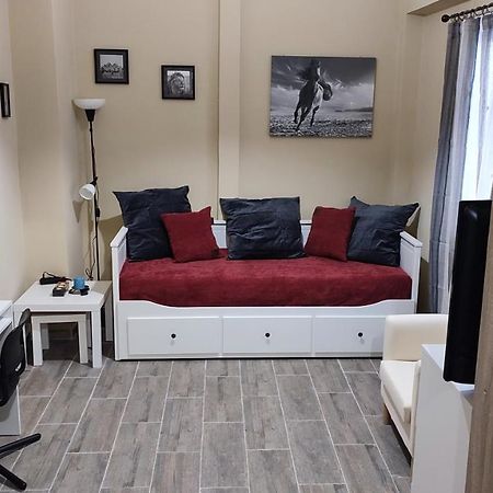 Kostas Appartment Салоники Экстерьер фото