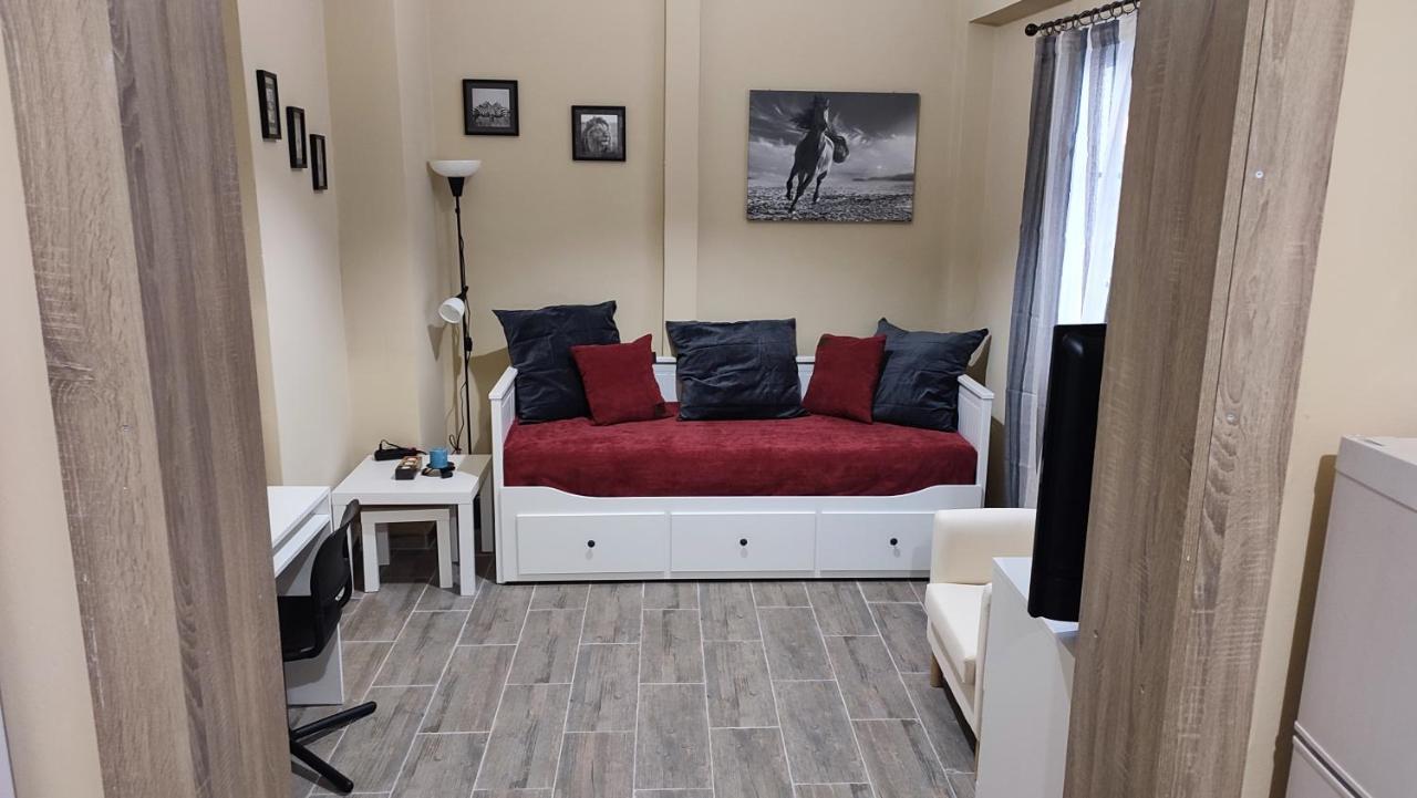 Kostas Appartment Салоники Экстерьер фото