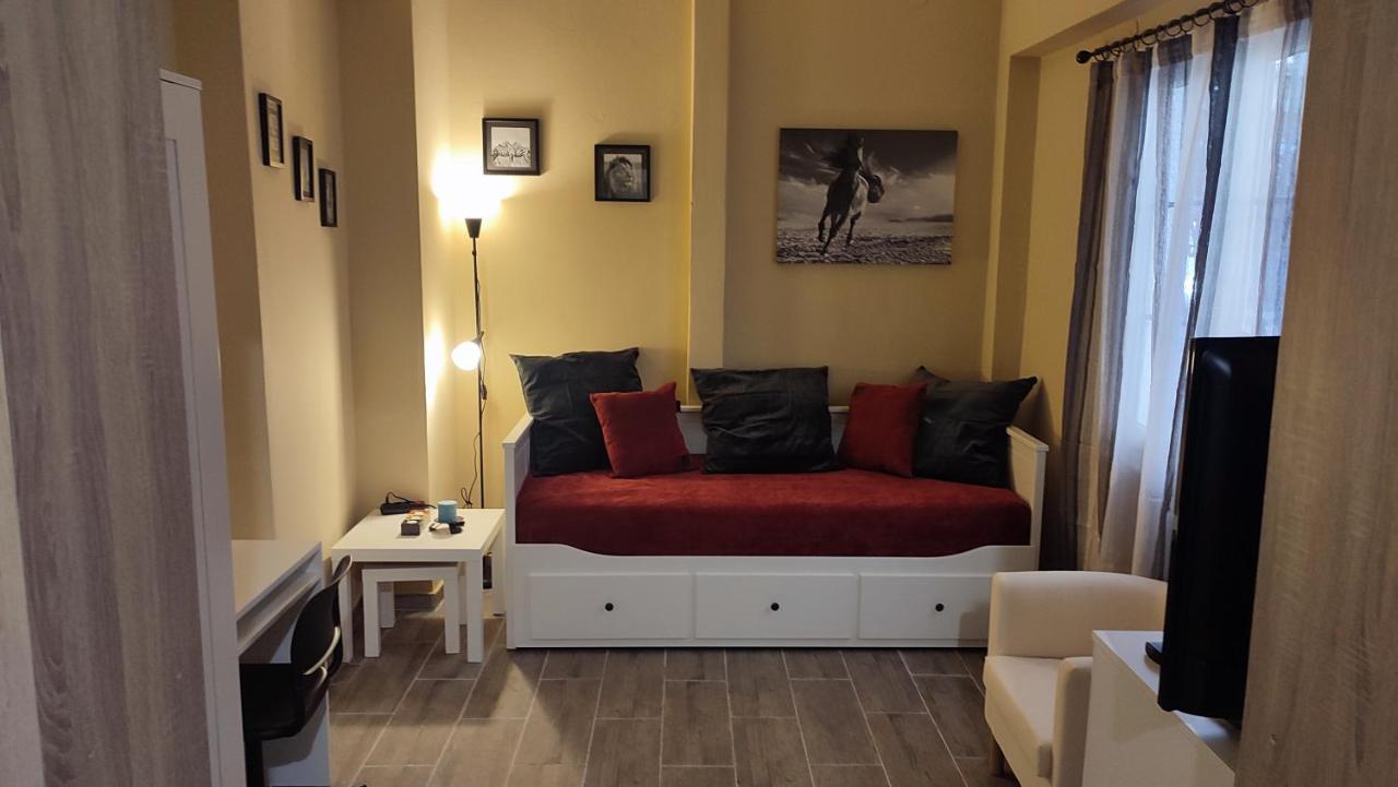 Kostas Appartment Салоники Экстерьер фото